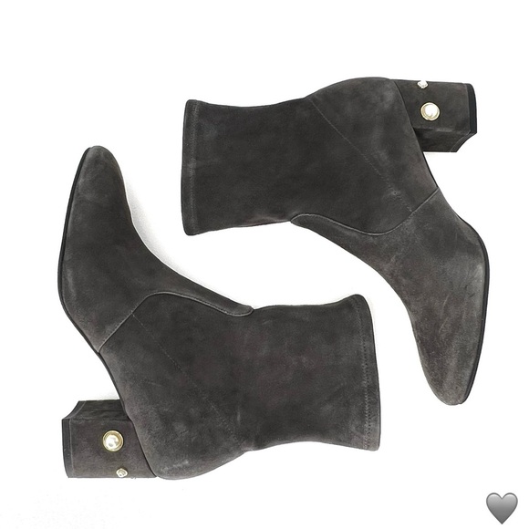 Stuart Wietzman Siggy Ankle Boot Gray Suede Faux Pearl Size 9.5 Sock Booties EUC - Picture 2 of 10